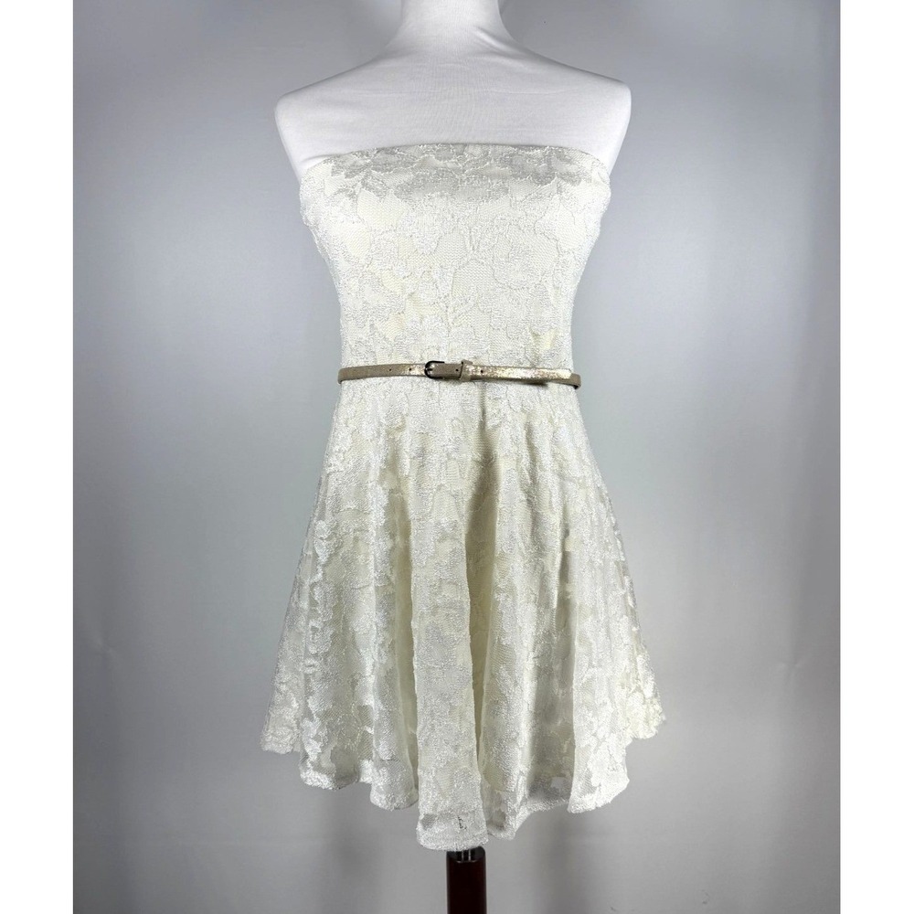 Love Reign Strapless‎ Lace Mini Dress With Belt Size L Coquette Romantic Flirty